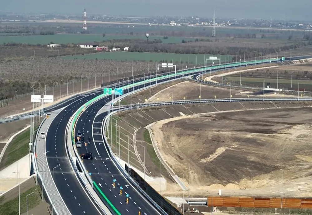 Încă o porțiune din Autostrada Moldovei va fi deschisă circulației. Ultimele lucrări, aproape finalizate