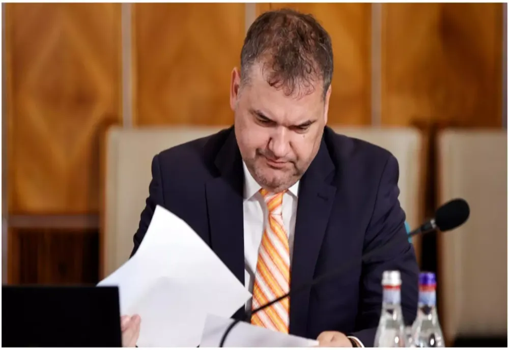 Guvernul alocă 20 de milioane de lei pentru persoanele relocate din azilele ilegale din Bihor