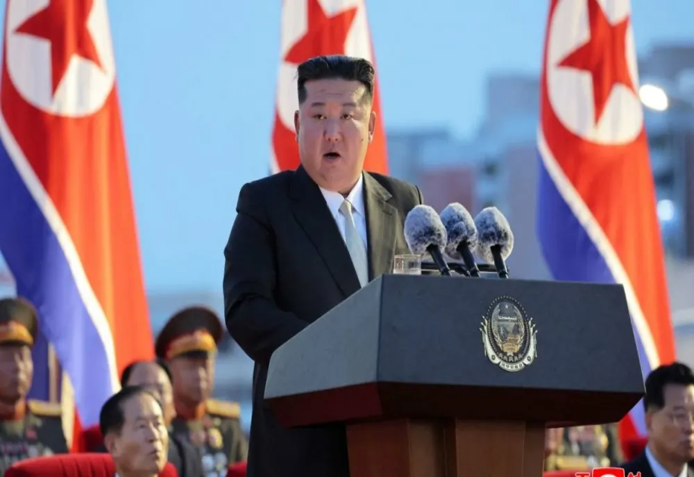 Kim Jong Un anunță o nouă escaladare militară: Marina Coreei de Nord, echipată cu armament nuclear
