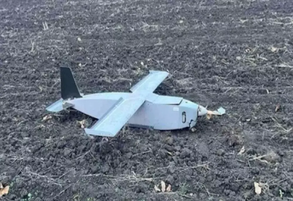 O dronă a explodat în Republica Moldova. Un localnic a alertat autoritățile care au demarat o anchetă și au izolat locul