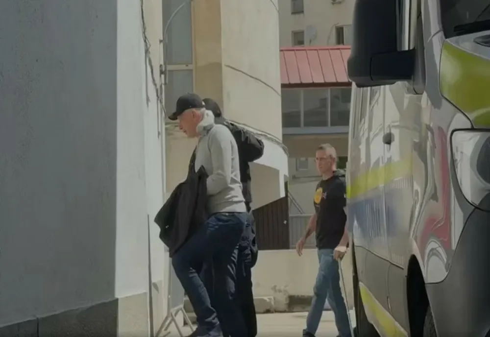 Procurorii din Constanța acuzați de corupție, în fața judecătorilor din Constanța. Vor afla dacă vor fi arestați preventiv