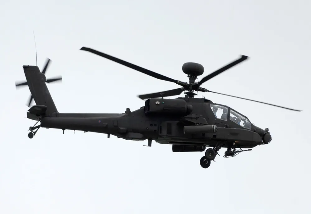 Elicopter Apache al armatei SUA, prăbușit în apropierea Strâmtorii Ormuz
