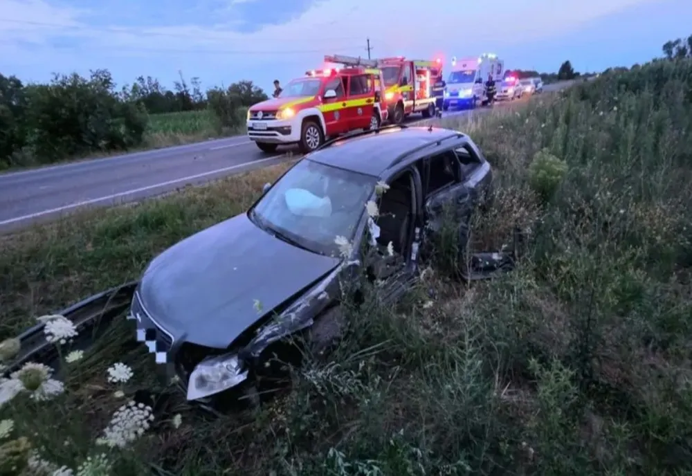 Accident grav între un autoturism și un TIR pe un drum din Timiș