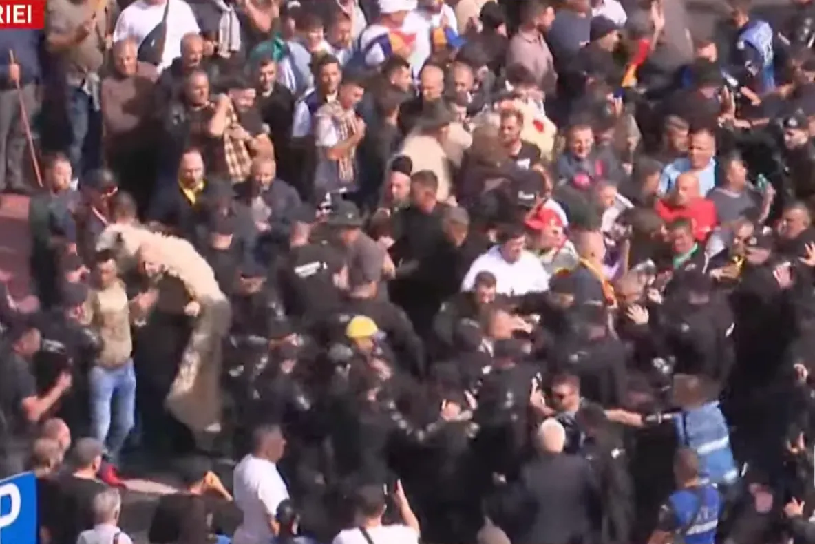 Restricții de circulație în centrul Capitalei ca urmare a protestului fermierilor