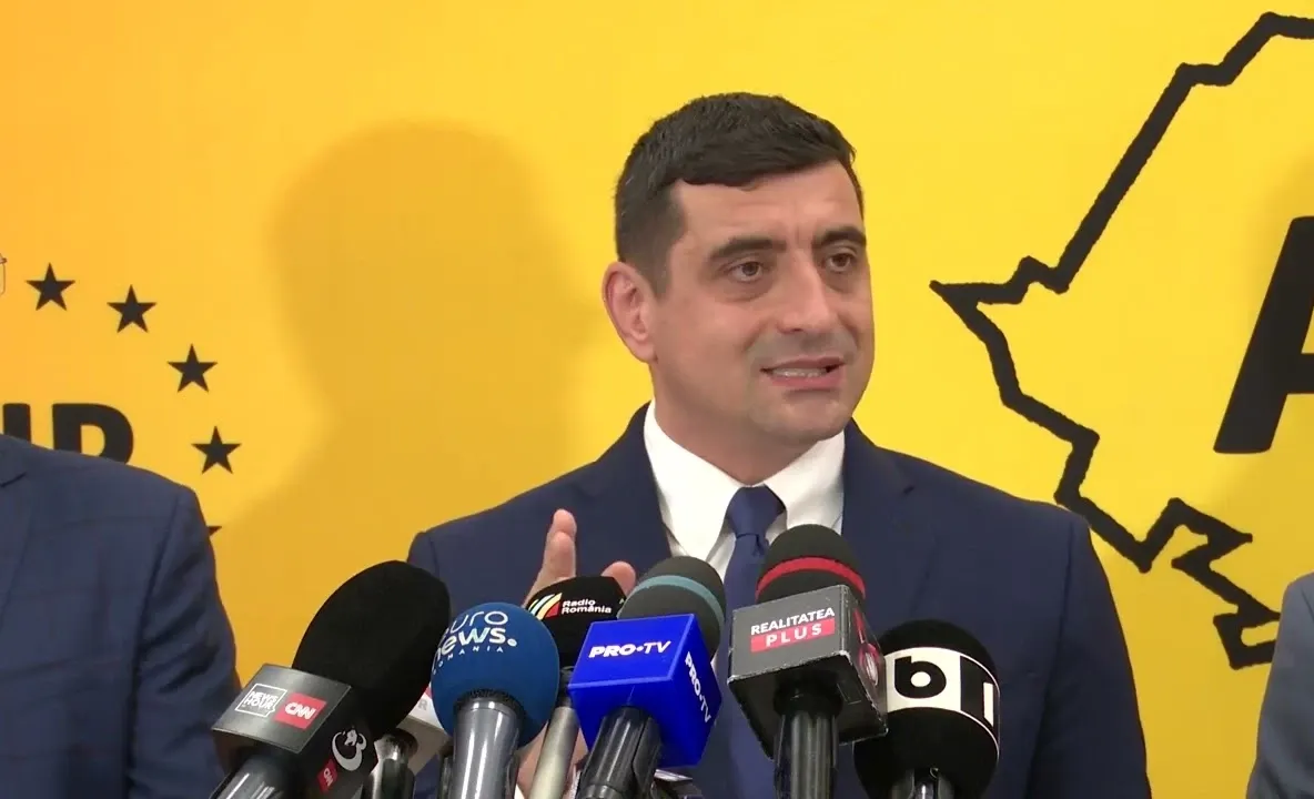 Schimbare de poziție în negocierile pentru Guvern: AUR nu mai exclude discuțiile cu PSD