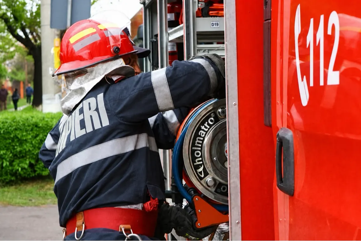 Femeie de 89 de ani, moartă într-un incendiu de apartament la Călan, județul Hunedoara