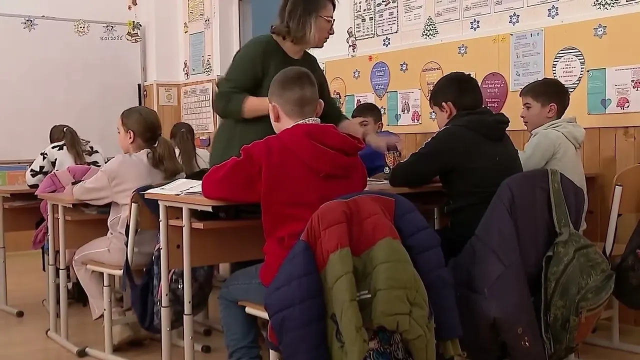 România, pe primul loc în UE la numărul de elevi per profesor în școala primară