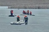 Dublă tragedie în Lacul Secu: un bărbat și o femeie au fost găsiți înecați. Scafandrii au intervenit