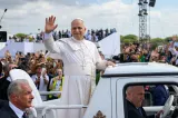 Papa Leon anulează tăierile salariale impuse de Francisc. Cât câștigă acum un cardinal de la Vatican
