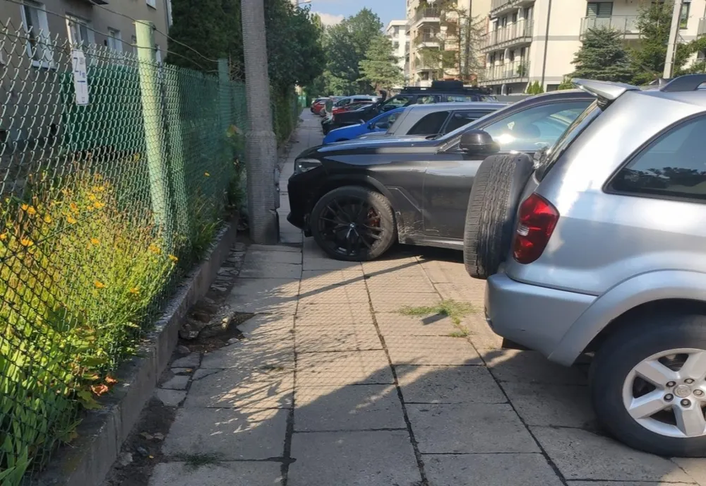 Fără indicator de „interzis”, dar totuși amendat: Cum a pierdut un sibian procesul pentru o parcare în centrul orașului